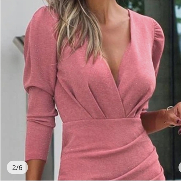 Sexy! Sparkly! Dark Pink 🩷 Plunge Neckline Bodycon Dress - Picture 2 of 7